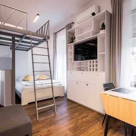 公寓 Old Railway Station View Lubicz Wawelofts 克拉科夫