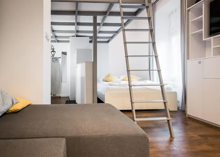 Old Railway Station View Lubicz Wawelofts * Kraków